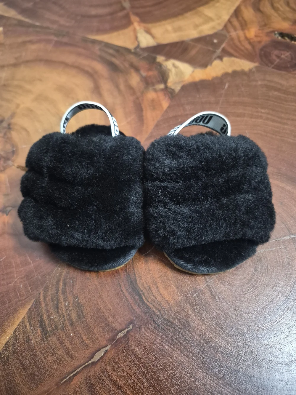 UGG Infant Fluff Yeah Slide Sandals Black - 2/3 S 9-12mo
